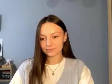 next_fantasy_bb — GOAL: Quick play with hair  [51 tokens remaining] Welcome to my room! #shy #teen #cute #nonude #new