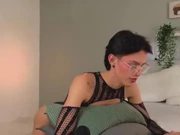 Freechat nickifox__ on Chaturbate