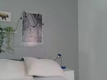 Freechat nickifox__ on Chaturbate