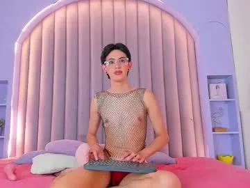 Freechat nickifox__ on Chaturbate