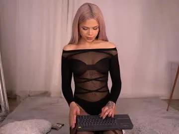 Freechat nickybennz on Chaturbate