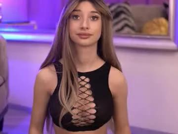 Freechat odettebensen on Chaturbate