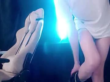 Freechat pawclaw on Chaturbate