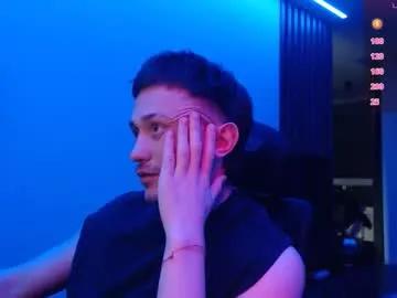 Freechat ravine_doleg on Chaturbate