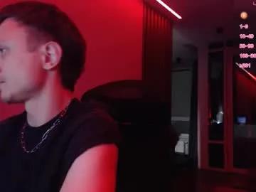 Freechat ravine_doleg on Chaturbate