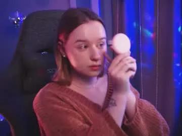 Freechat red_queeen on Chaturbate