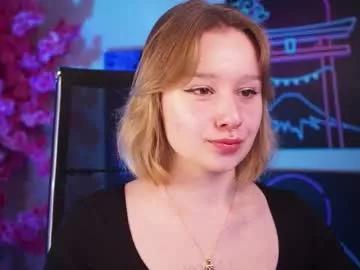 Freechat red_queeen on Chaturbate