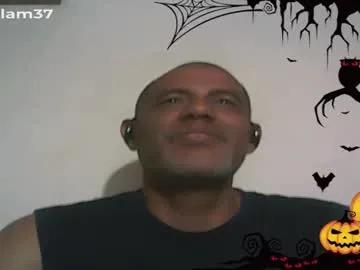 Freechat retlam37 on Chaturbate