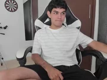 Freechat ronaldmq20 on Chaturbate