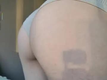 Freechat salutchristine on Chaturbate