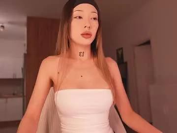 Freechat sharlin_13 on Chaturbate