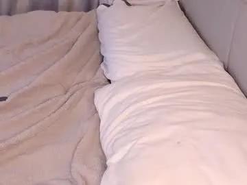 siennawave — here ginger princess Liah>< // GOAL: run my fingers deep into panties [213 tokens left] #redhead #new #bigboobs #18 #shy