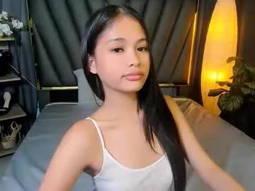 Freechat sierracoxriches on Chaturbate