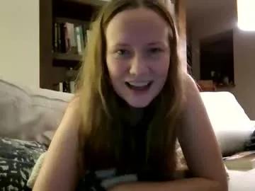 Freechat skywinters on Chaturbate