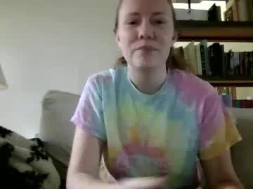 Freechat skywinters on Chaturbate