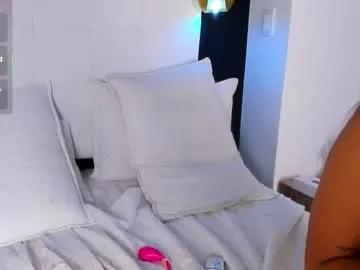 sofia_balze — GOAL: Sexy Dance [15 tokens remaining] November without you? no, no, come and we'll run together #ebony #bigboobs #ahegao #squirt #roleplay