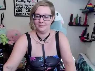 Freechat ten_tickle_pixie on Chaturbate