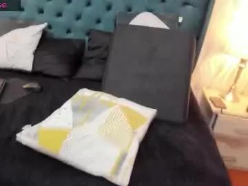 Freechat valentine_petite1 on Chaturbate