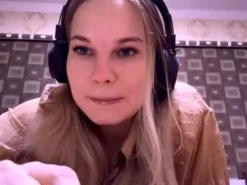 Chaturbate vaniasaisa is Freechat vaniasaisa — All goals completed! Thanks to all tippers! #new #18 #shy #tease #teen