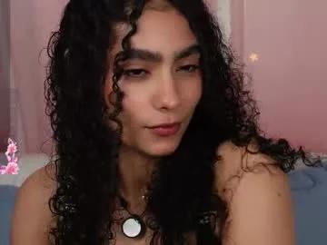 Freechat vicky_curly on Chaturbate