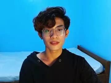 Freechat wildesttwinky on Chaturbate