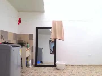 Freechat xxxtatianabustyxxx on Chaturbate