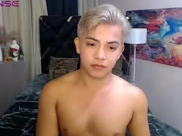 Freechat yourasian_bradley on Chaturbate