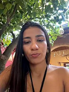 StripChat -juicy_ is Freechat -juicy_ — Masturbate in public