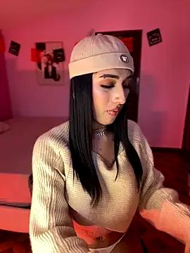 Freechat _Denisse444 on StripChat