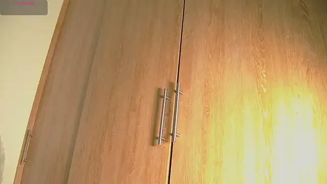 Freechat aidaadams on StripChat