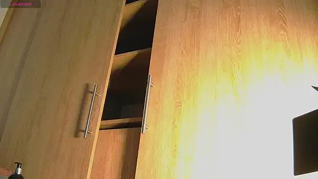 Freechat aidaadams on StripChat