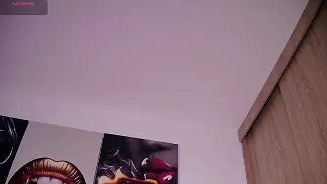 Freechat aidaadams on StripChat