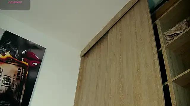 Freechat aidaadams on StripChat