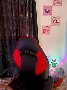 Freechat AlannaDollx on StripChat