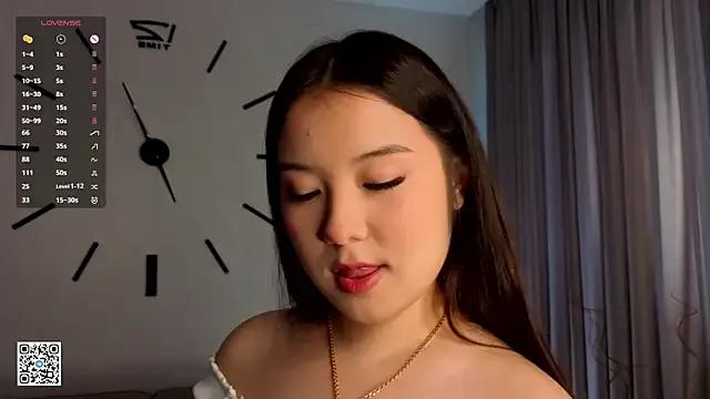 Freechat AlberthaEscue on StripChat