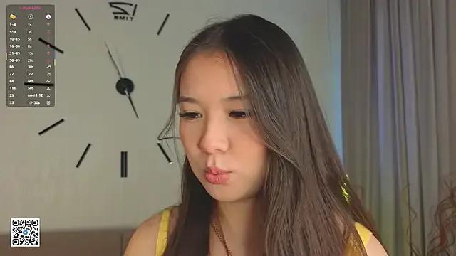 Freechat AlberthaEscue on StripChat