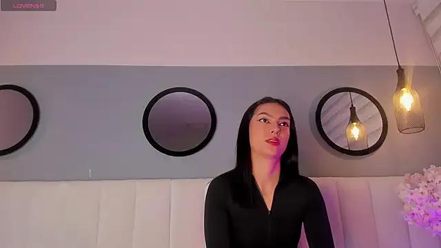 Freechat alice_lodge on StripChat