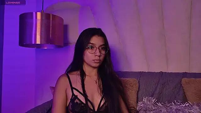 Freechat AlyssaRay on StripChat