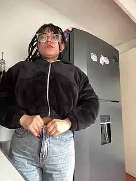 Freechat angie_rousse_ on StripChat