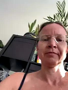 Freechat AnnikaRose on StripChat