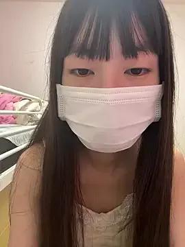 Group aonyan_7 on StripChat