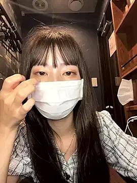 Group aonyan_7 on StripChat