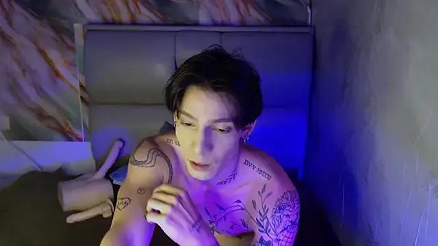 Freechat Apolo_Hidalgo01 on StripChat