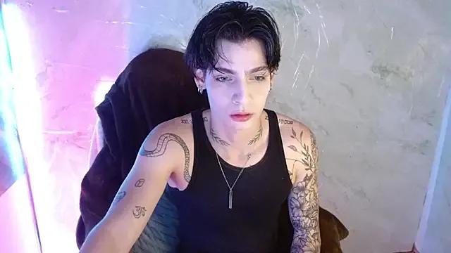 Freechat Apolo_Hidalgo01 on StripChat