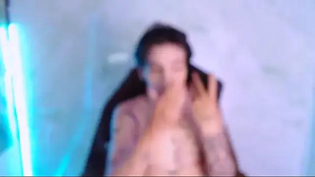 Freechat Apolo_Hidalgo01 on StripChat