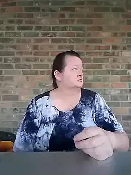 StripChat Bayou_Woman68 is Freechat Bayou_Woman68 — Show belly