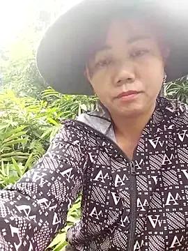 Freechat be-yeu on StripChat