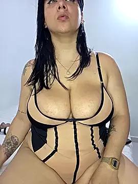 bigboobsrose1 on StripChat 