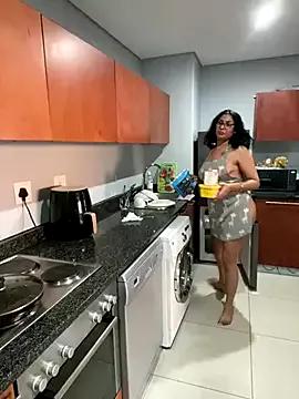 Freechat BigBootyButter on StripChat