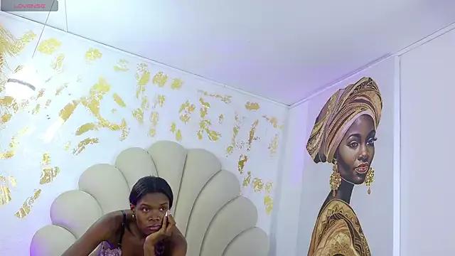 Freechat bonieklent on StripChat